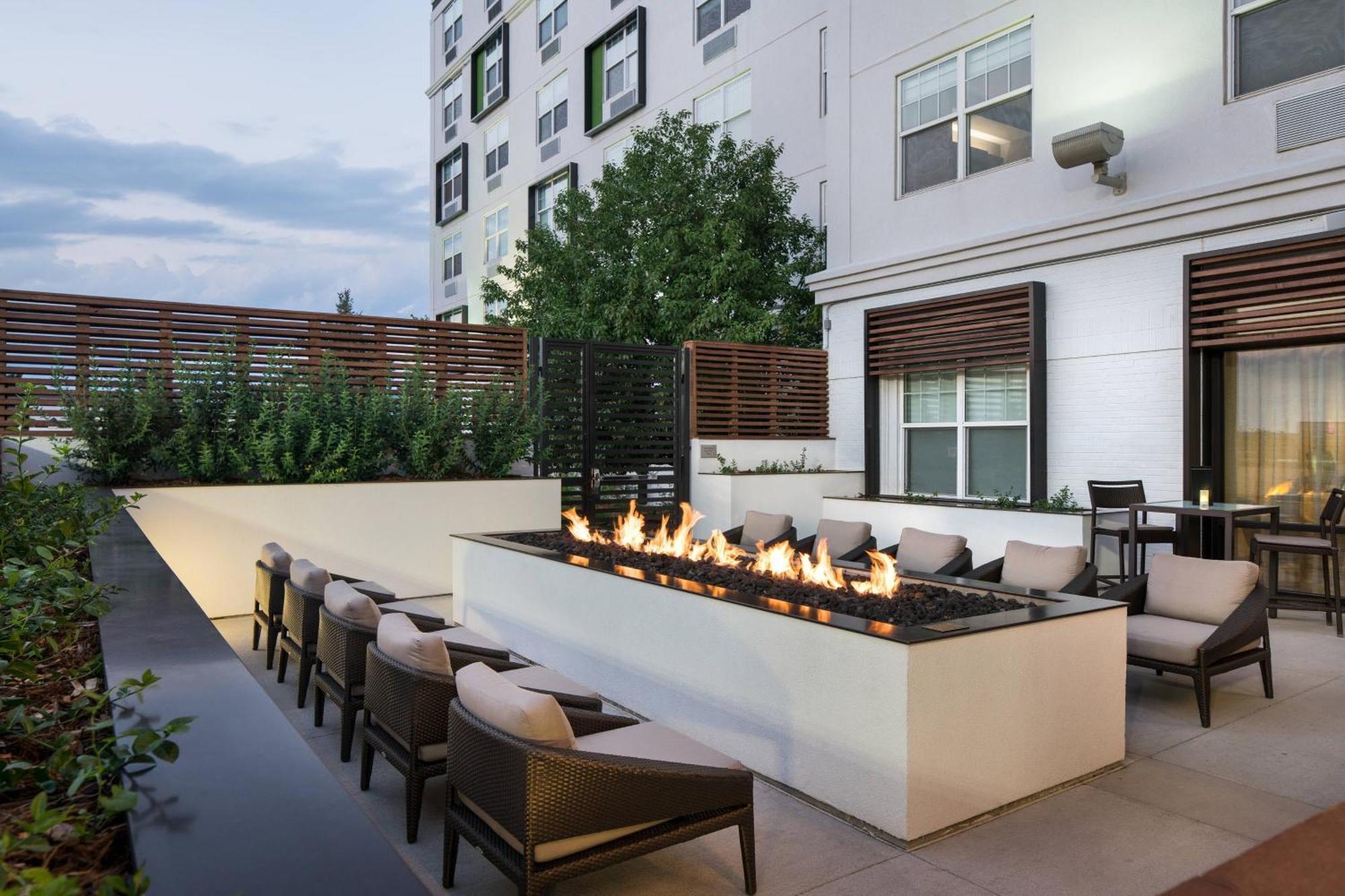 Courtyard Denver Airport At Gateway Park Hotel Aurora Exterior photo